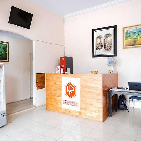 Waringin Residence Redpartner Медан Екстериор снимка