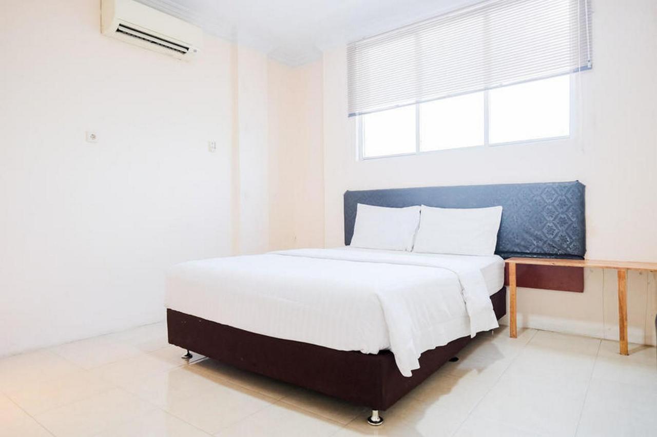 Waringin Residence Redpartner Медан Екстериор снимка